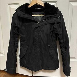Aritzia TNA winter jacket